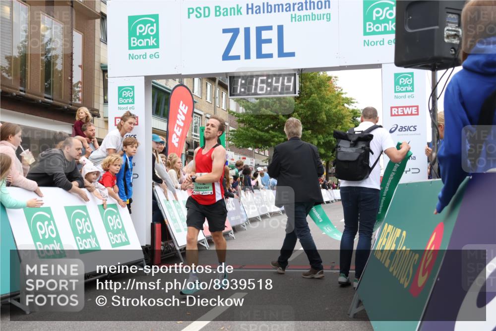 21.09.2025 - PSD Bank Halbmarathon Strokosch-Dieckow http://msf.ph/oto/8939518 21.09.2025 11:16:07 Ziel 1832 meine-sportfotos.de