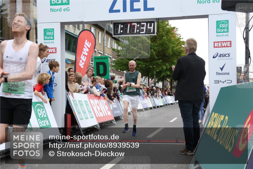 21.09.2025 - PSD Bank Halbmarathon Strokosch-Dieckow http://msf.ph/oto/8939539 21.09.2025 11:16:57 Ziel 1306, 1843 meine-sportfotos.de