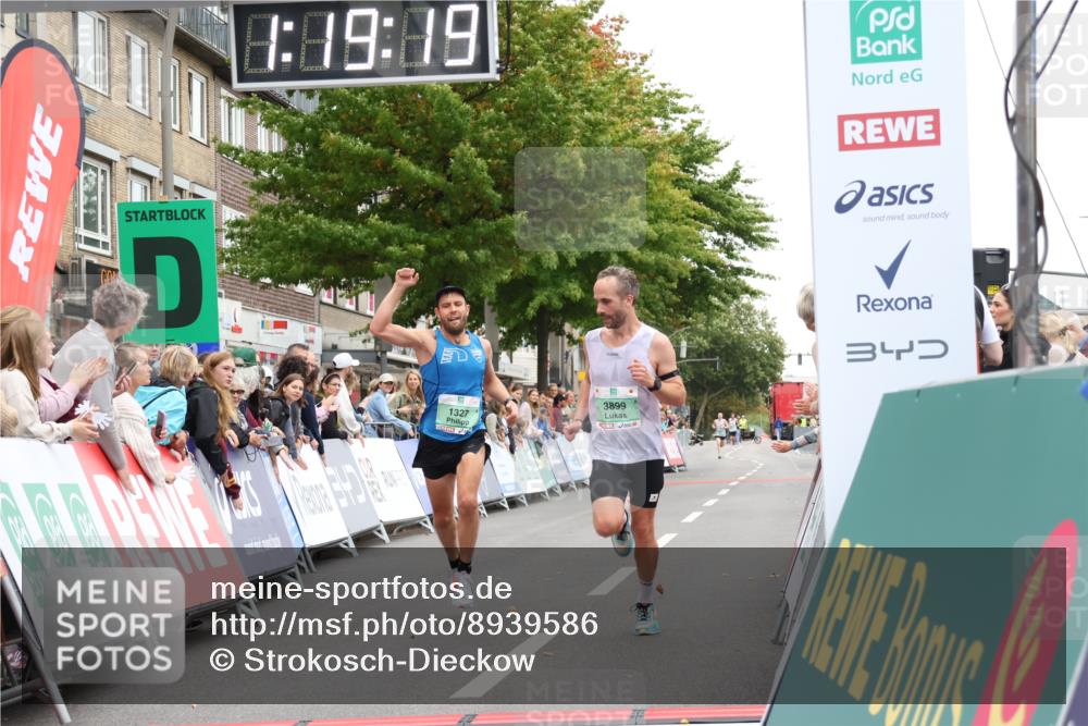 21.09.2025 - PSD Bank Halbmarathon Strokosch-Dieckow http://msf.ph/oto/8939586 21.09.2025 11:18:42 Ziel 1327, 1828, 3899 meine-sportfotos.de