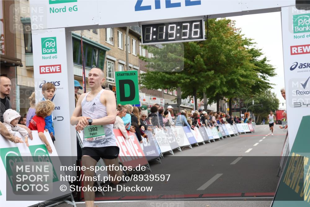 21.09.2025 - PSD Bank Halbmarathon Strokosch-Dieckow http://msf.ph/oto/8939597 21.09.2025 11:18:59 Ziel 1392 meine-sportfotos.de