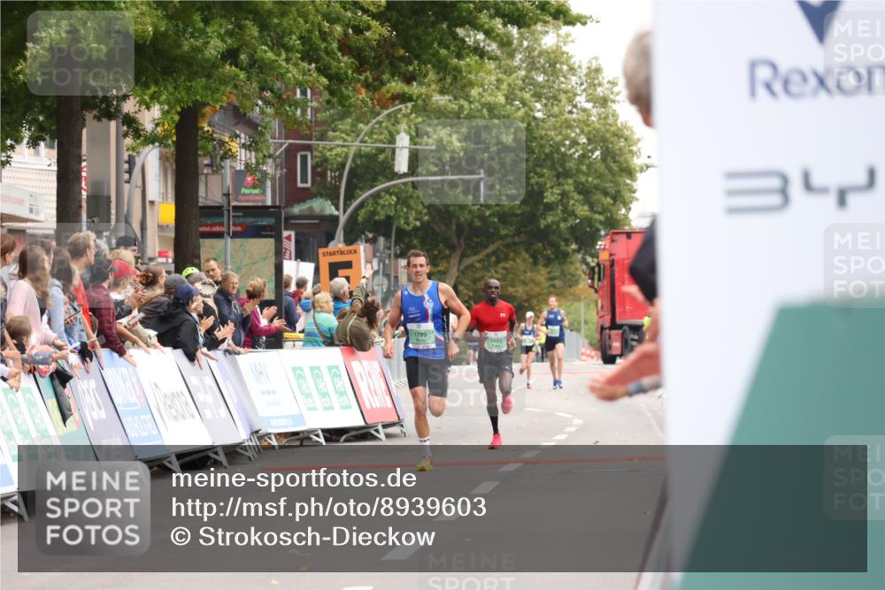 21.09.2025 - PSD Bank Halbmarathon Strokosch-Dieckow http://msf.ph/oto/8939603 21.09.2025 11:19:56 Ziel  meine-sportfotos.de