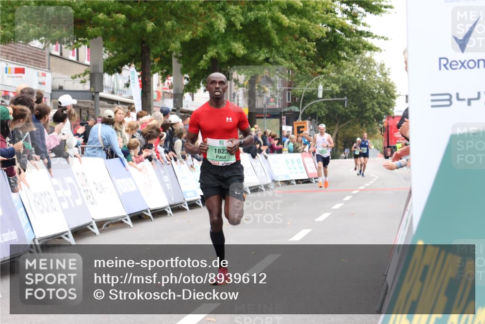 21.09.2025 - PSD Bank Halbmarathon Strokosch-Dieckow http://msf.ph/oto/8939612 21.09.2025 11:20:06 Ziel 1799, 1823 meine-sportfotos.de