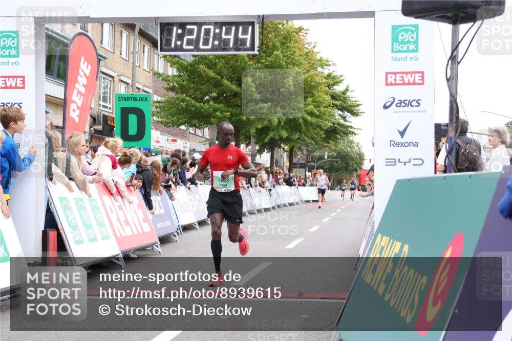 21.09.2025 - PSD Bank Halbmarathon Strokosch-Dieckow http://msf.ph/oto/8939615 21.09.2025 11:20:07 Ziel 1799, 1823 meine-sportfotos.de