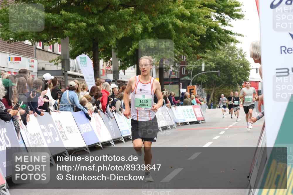 21.09.2025 - PSD Bank Halbmarathon Strokosch-Dieckow http://msf.ph/oto/8939647 21.09.2025 11:20:52 Ziel 1440, 1829 meine-sportfotos.de