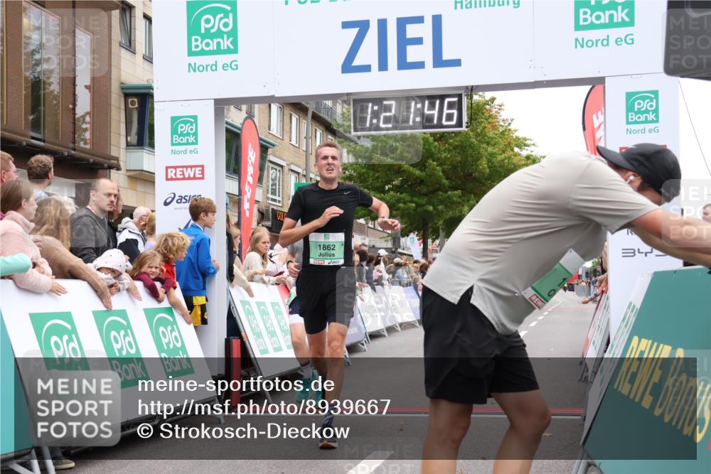 21.09.2025 - PSD Bank Halbmarathon Strokosch-Dieckow http://msf.ph/oto/8939667 21.09.2025 11:21:09 Ziel 1835, 1846, 1862 meine-sportfotos.de