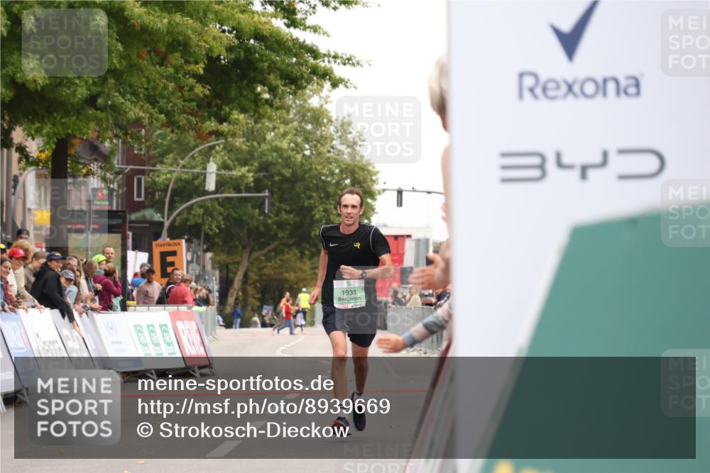 21.09.2025 - PSD Bank Halbmarathon Strokosch-Dieckow http://msf.ph/oto/8939669 21.09.2025 11:21:32 Ziel  meine-sportfotos.de