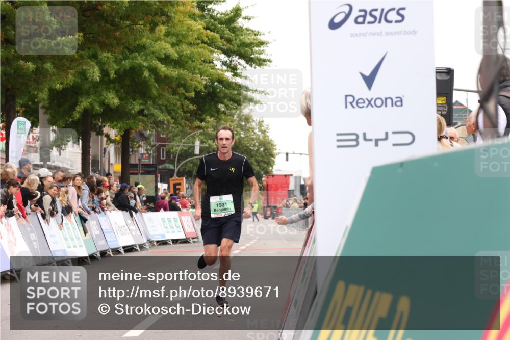 21.09.2025 - PSD Bank Halbmarathon Strokosch-Dieckow http://msf.ph/oto/8939671 21.09.2025 11:21:35 Ziel 1931 meine-sportfotos.de
