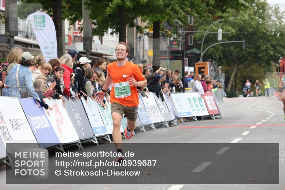 21.09.2025 - PSD Bank Halbmarathon Strokosch-Dieckow http://msf.ph/oto/8939687 21.09.2025 11:22:40 Ziel 1083 meine-sportfotos.de