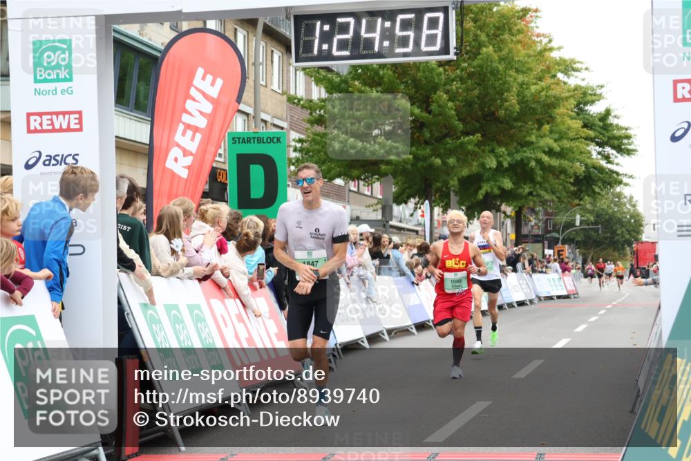 21.09.2025 - PSD Bank Halbmarathon Strokosch-Dieckow http://msf.ph/oto/8939740 21.09.2025 11:24:21 Ziel 1088, 1667, 1847 meine-sportfotos.de