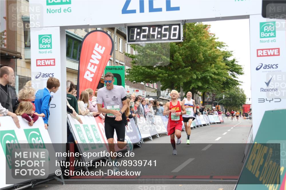 21.09.2025 - PSD Bank Halbmarathon Strokosch-Dieckow http://msf.ph/oto/8939741 21.09.2025 11:24:21 Ziel 1088, 1667, 1847 meine-sportfotos.de