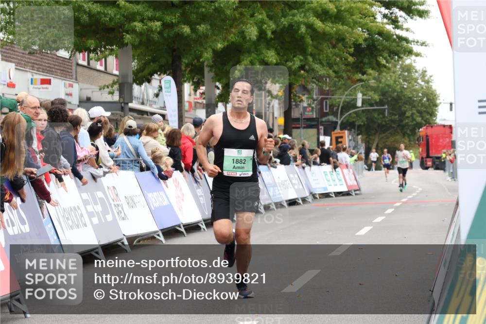 21.09.2025 - PSD Bank Halbmarathon Strokosch-Dieckow http://msf.ph/oto/8939821 21.09.2025 11:26:02 Ziel 1391, 1882 meine-sportfotos.de