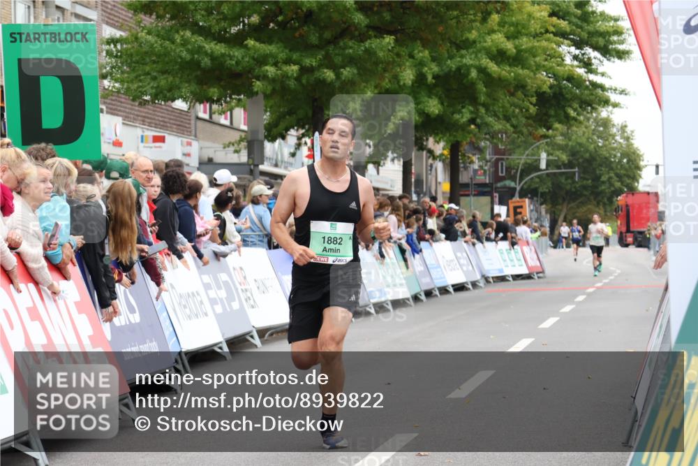21.09.2025 - PSD Bank Halbmarathon Strokosch-Dieckow http://msf.ph/oto/8939822 21.09.2025 11:26:03 Ziel 1391, 1882 meine-sportfotos.de