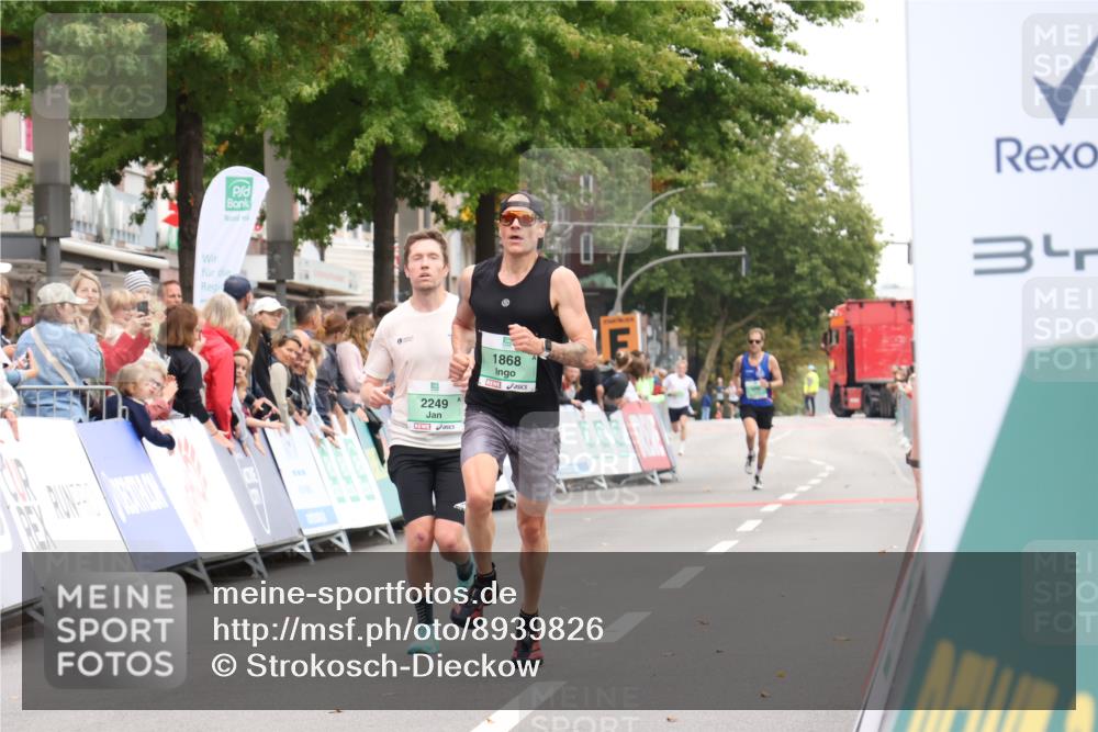 21.09.2025 - PSD Bank Halbmarathon Strokosch-Dieckow http://msf.ph/oto/8939826 21.09.2025 11:26:14 Ziel 1868, 2249 meine-sportfotos.de