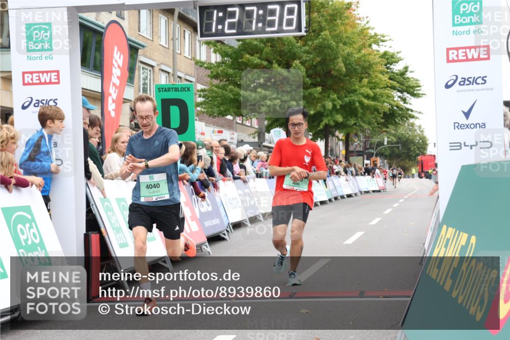 21.09.2025 - PSD Bank Halbmarathon Strokosch-Dieckow http://msf.ph/oto/8939860 21.09.2025 11:27:01 Ziel 1439, 1793, 4040 meine-sportfotos.de