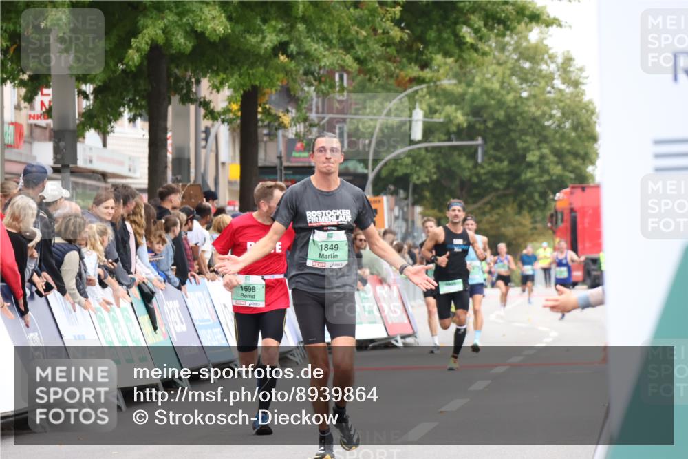 21.09.2025 - PSD Bank Halbmarathon Strokosch-Dieckow http://msf.ph/oto/8939864 21.09.2025 11:27:15 Ziel 1598, 1849 meine-sportfotos.de