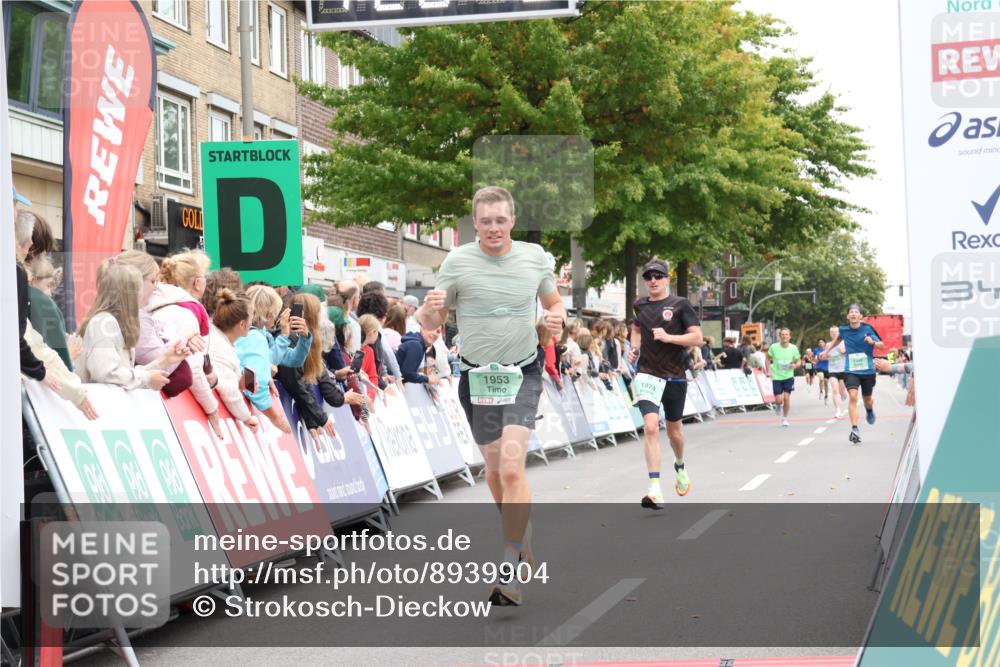 21.09.2025 - PSD Bank Halbmarathon Strokosch-Dieckow http://msf.ph/oto/8939904 21.09.2025 11:27:37 Ziel 1781, 1782, 1831, 1874, 1953, 4019 meine-sportfotos.de