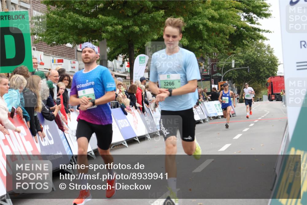 21.09.2025 - PSD Bank Halbmarathon Strokosch-Dieckow http://msf.ph/oto/8939941 21.09.2025 11:28:03 Ziel 1018, 1783, 1873, 1927, 2266 meine-sportfotos.de