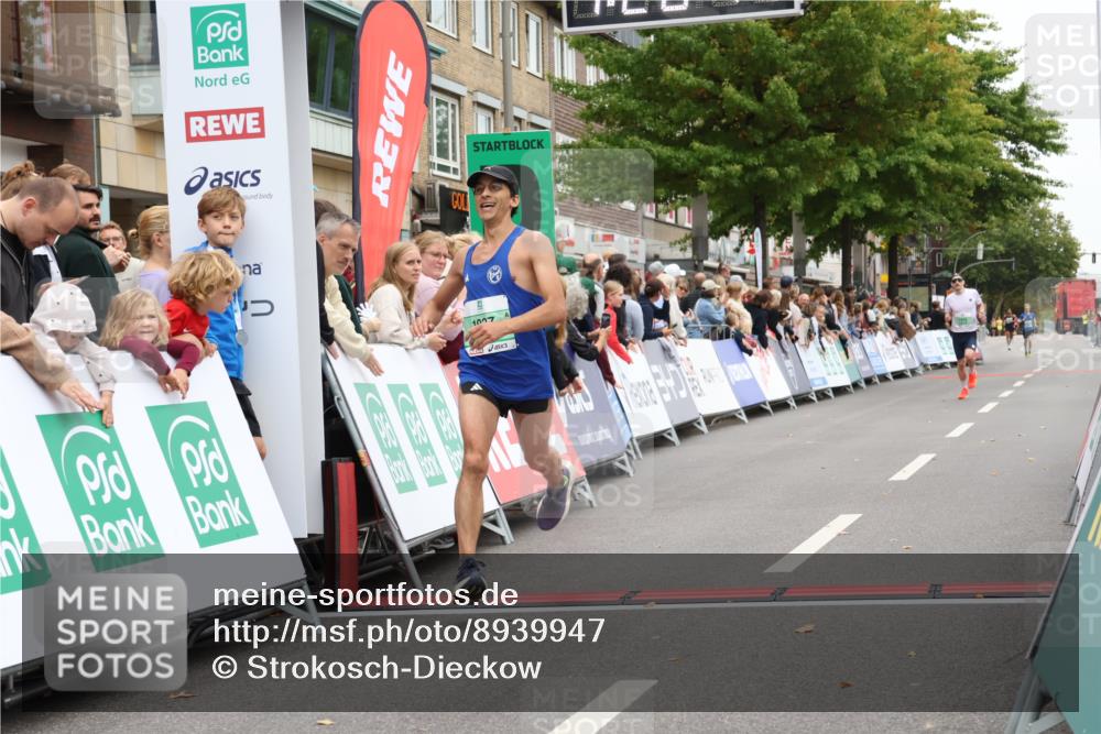 21.09.2025 - PSD Bank Halbmarathon Strokosch-Dieckow http://msf.ph/oto/8939947 21.09.2025 11:28:08 Ziel 1018, 1873, 1927, 2266 meine-sportfotos.de