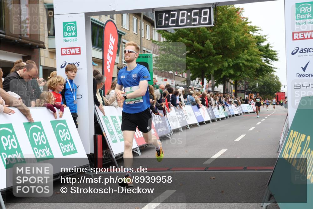 21.09.2025 - PSD Bank Halbmarathon Strokosch-Dieckow http://msf.ph/oto/8939958 21.09.2025 11:28:21 Ziel 1324, 1872 meine-sportfotos.de