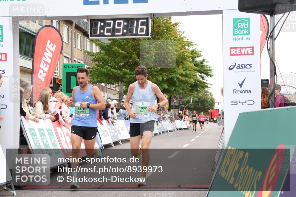 21.09.2025 - PSD Bank Halbmarathon Strokosch-Dieckow http://msf.ph/oto/8939973 21.09.2025 11:28:40 Ziel 1875, 1937 meine-sportfotos.de