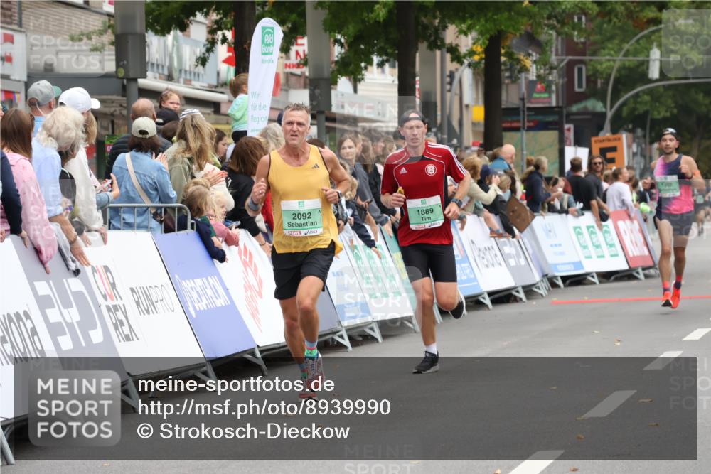 21.09.2025 - PSD Bank Halbmarathon Strokosch-Dieckow http://msf.ph/oto/8939990 21.09.2025 11:28:55 Ziel 1456, 1909, 1978, 2092, 4029 meine-sportfotos.de