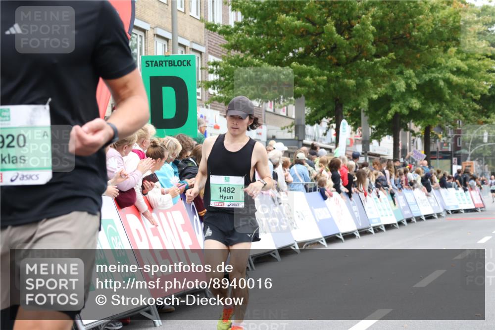 21.09.2025 - PSD Bank Halbmarathon Strokosch-Dieckow http://msf.ph/oto/8940016 21.09.2025 11:29:11 Ziel 1427, 1482, 1920 meine-sportfotos.de