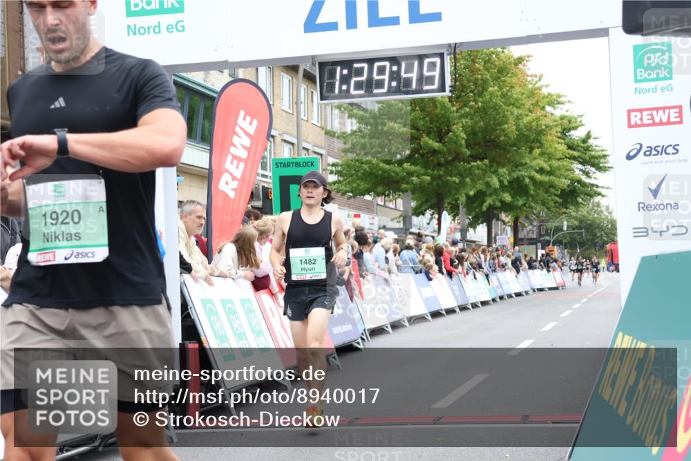 21.09.2025 - PSD Bank Halbmarathon Strokosch-Dieckow http://msf.ph/oto/8940017 21.09.2025 11:29:12 Ziel 1482, 1920 meine-sportfotos.de