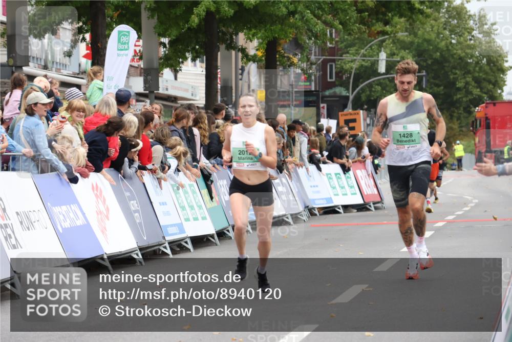 21.09.2025 - PSD Bank Halbmarathon Strokosch-Dieckow http://msf.ph/oto/8940120 21.09.2025 11:31:02 Ziel 1428, 1689, 1919, 2012 meine-sportfotos.de