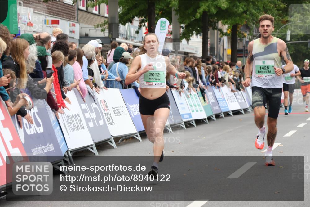 21.09.2025 - PSD Bank Halbmarathon Strokosch-Dieckow http://msf.ph/oto/8940122 21.09.2025 11:31:04 Ziel 1428, 1919, 2012 meine-sportfotos.de