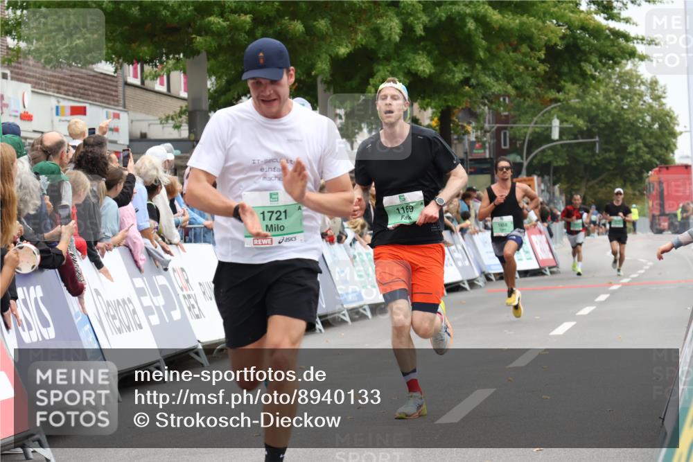 21.09.2025 - PSD Bank Halbmarathon Strokosch-Dieckow http://msf.ph/oto/8940133 21.09.2025 11:31:12 Ziel 1169, 1428, 1721, 2012 meine-sportfotos.de