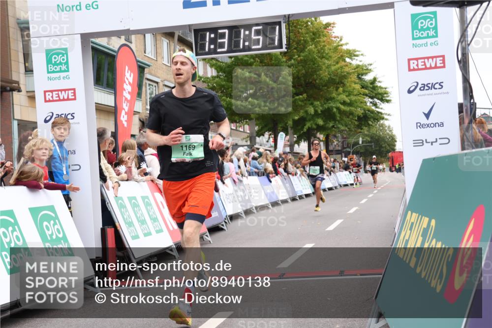 21.09.2025 - PSD Bank Halbmarathon Strokosch-Dieckow http://msf.ph/oto/8940138 21.09.2025 11:31:14 Ziel 1169, 1428, 1721, 1858, 2012 meine-sportfotos.de