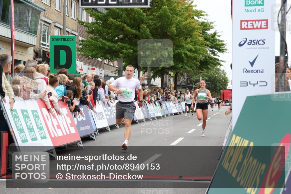 21.09.2025 - PSD Bank Halbmarathon Strokosch-Dieckow http://msf.ph/oto/8940153 21.09.2025 11:31:37 Ziel 2061, 2076 meine-sportfotos.de
