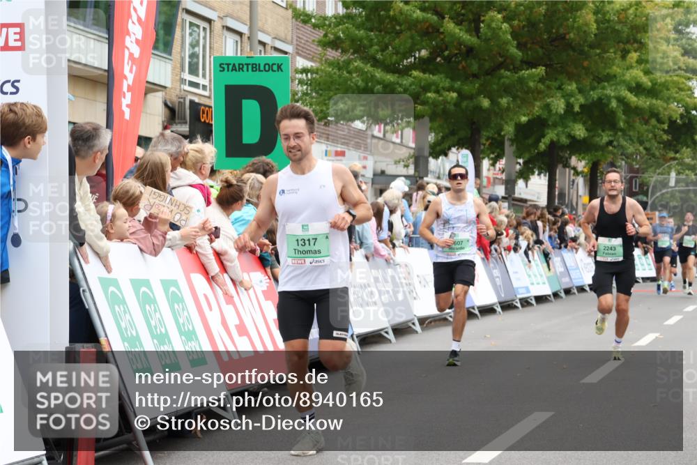 21.09.2025 - PSD Bank Halbmarathon Strokosch-Dieckow http://msf.ph/oto/8940165 21.09.2025 11:31:44 Ziel 1317, 1607, 2061, 2076, 2243 meine-sportfotos.de