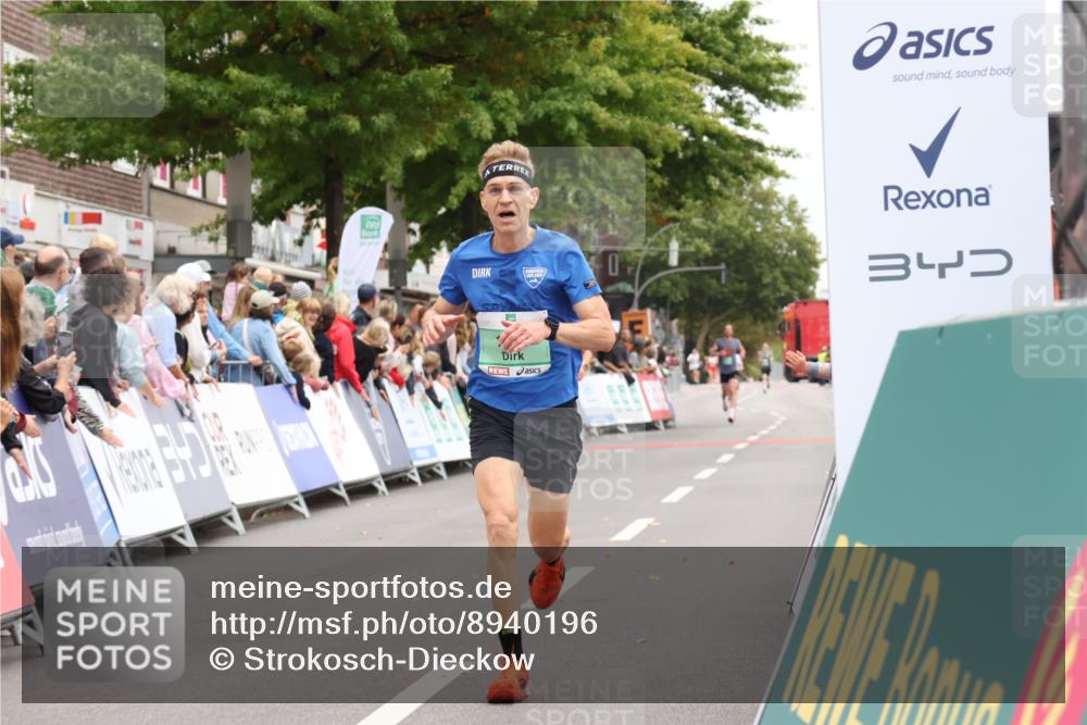 21.09.2025 - PSD Bank Halbmarathon Strokosch-Dieckow http://msf.ph/oto/8940196 21.09.2025 11:32:04 Ziel 1052, 1167, 1326, 1852, 1888, 1890, 2025, 2109 meine-sportfotos.de