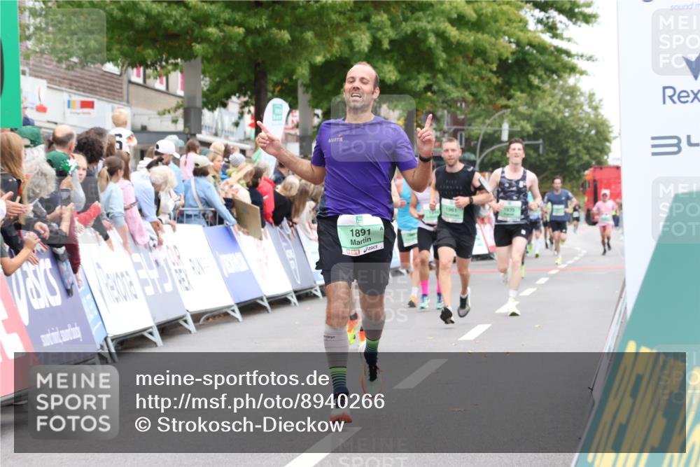 21.09.2025 - PSD Bank Halbmarathon Strokosch-Dieckow http://msf.ph/oto/8940266 21.09.2025 11:33:13 Ziel 1180, 1805, 1869, 1891, 1897, 1935, 1961 meine-sportfotos.de