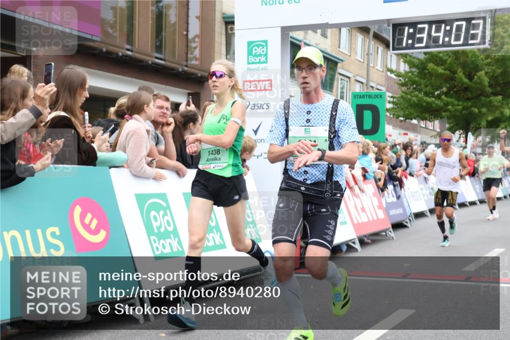 21.09.2025 - PSD Bank Halbmarathon Strokosch-Dieckow http://msf.ph/oto/8940280 21.09.2025 11:33:26 Ziel 1001, 1344, 1438, 1533, 1883, 1933, 2001, 2126, 4000, 4064 meine-sportfotos.de