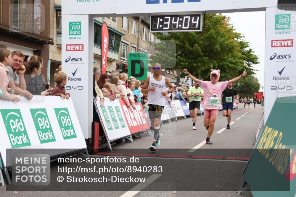 21.09.2025 - PSD Bank Halbmarathon Strokosch-Dieckow http://msf.ph/oto/8940283 21.09.2025 11:33:27 Ziel 1001, 1438, 1533, 1933, 2001, 2126, 4000, 4064 meine-sportfotos.de