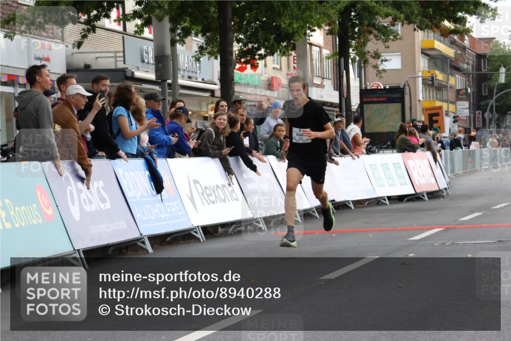 21.09.2025 - PSD Bank Halbmarathon Strokosch-Dieckow http://msf.ph/oto/8940288 21.09.2025 10:24:46 Ziel 350 meine-sportfotos.de