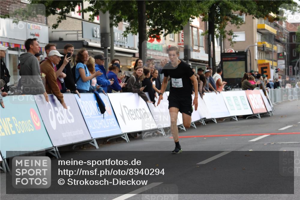 21.09.2025 - PSD Bank Halbmarathon Strokosch-Dieckow http://msf.ph/oto/8940294 21.09.2025 10:24:46 Ziel 350 meine-sportfotos.de