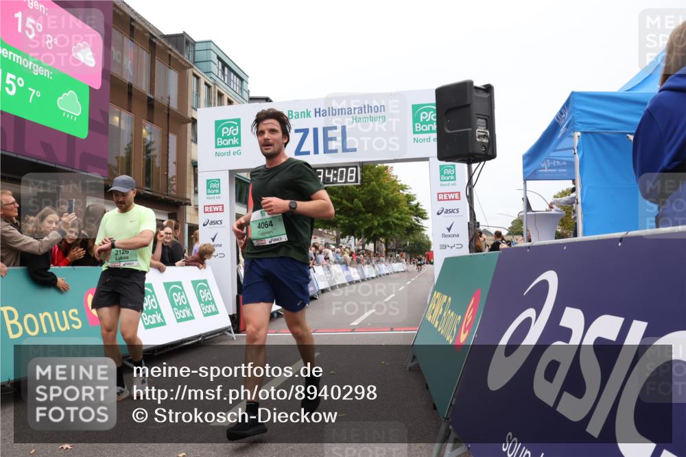 21.09.2025 - PSD Bank Halbmarathon Strokosch-Dieckow http://msf.ph/oto/8940298 21.09.2025 11:33:31 Ziel 1001, 1438, 1933, 2126, 4000, 4064 meine-sportfotos.de