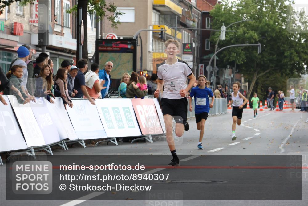 21.09.2025 - PSD Bank Halbmarathon Strokosch-Dieckow http://msf.ph/oto/8940307 21.09.2025 10:25:13 Ziel 310, 359, 378 meine-sportfotos.de