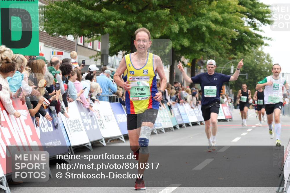 21.09.2025 - PSD Bank Halbmarathon Strokosch-Dieckow http://msf.ph/oto/8940317 21.09.2025 11:33:45 Ziel 1577, 1915, 1936, 1990, 2068 meine-sportfotos.de
