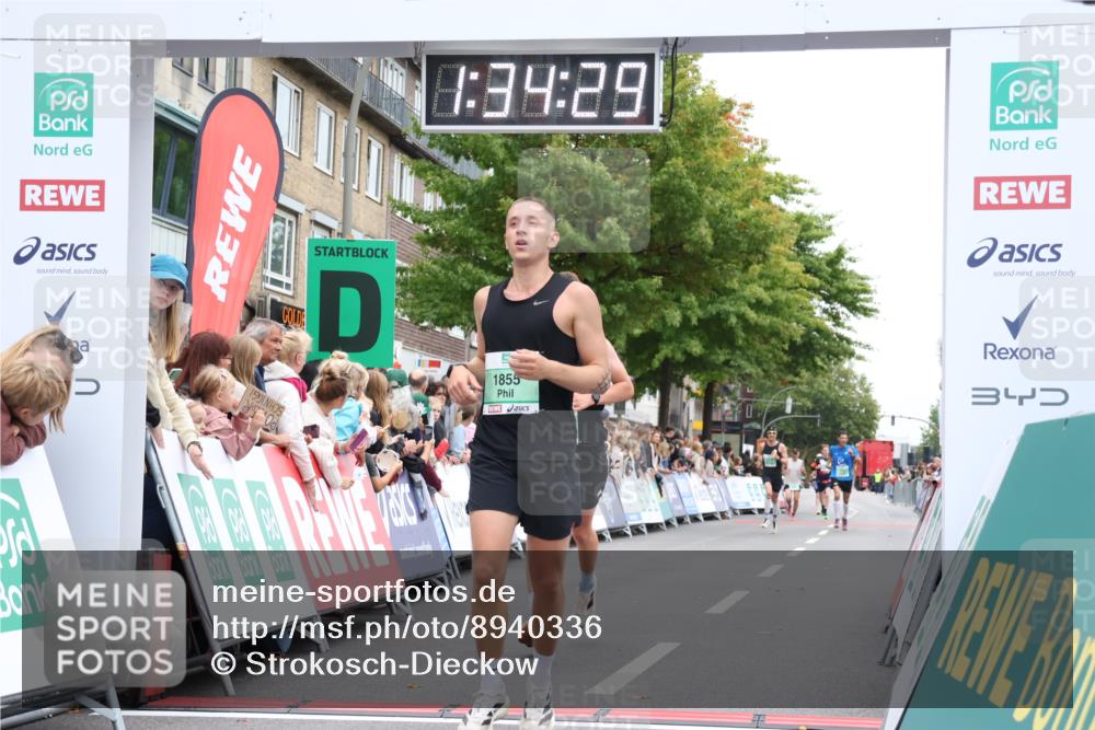 21.09.2025 - PSD Bank Halbmarathon Strokosch-Dieckow http://msf.ph/oto/8940336 21.09.2025 11:33:53 Ziel 1577, 1855, 1990, 2014, 2068 meine-sportfotos.de