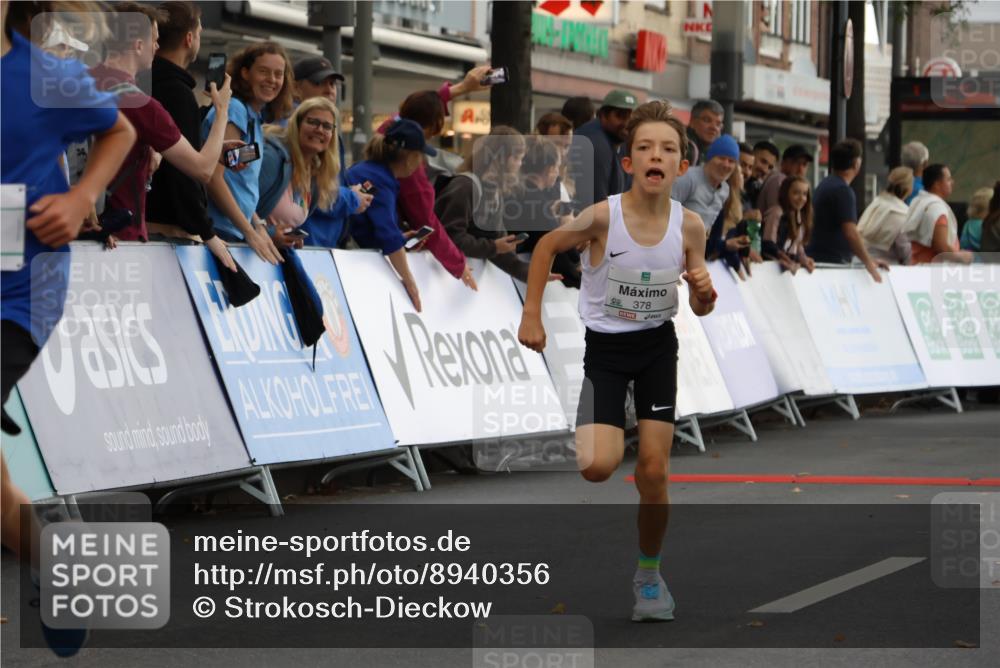 21.09.2025 - PSD Bank Halbmarathon Strokosch-Dieckow http://msf.ph/oto/8940356 21.09.2025 10:25:19 Ziel 310, 359, 378 meine-sportfotos.de