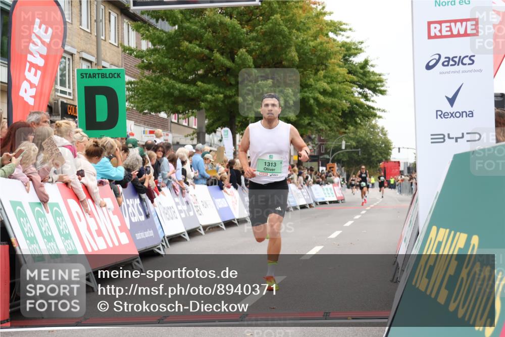 21.09.2025 - PSD Bank Halbmarathon Strokosch-Dieckow http://msf.ph/oto/8940371 21.09.2025 11:34:19 Ziel 1313 meine-sportfotos.de