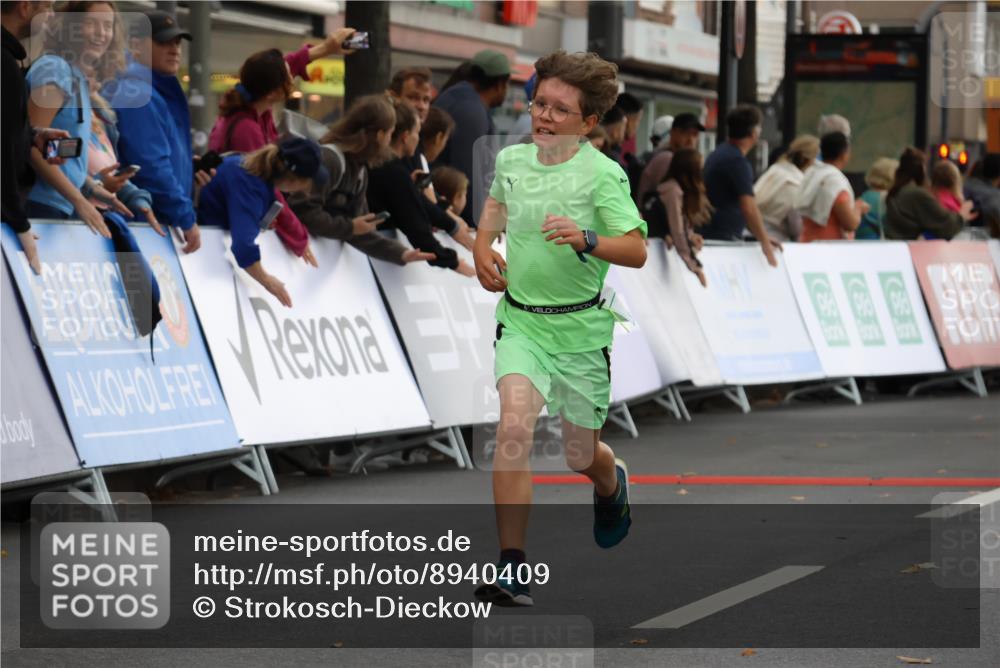 21.09.2025 - PSD Bank Halbmarathon Strokosch-Dieckow http://msf.ph/oto/8940409 21.09.2025 10:25:30 Ziel 206, 268 meine-sportfotos.de