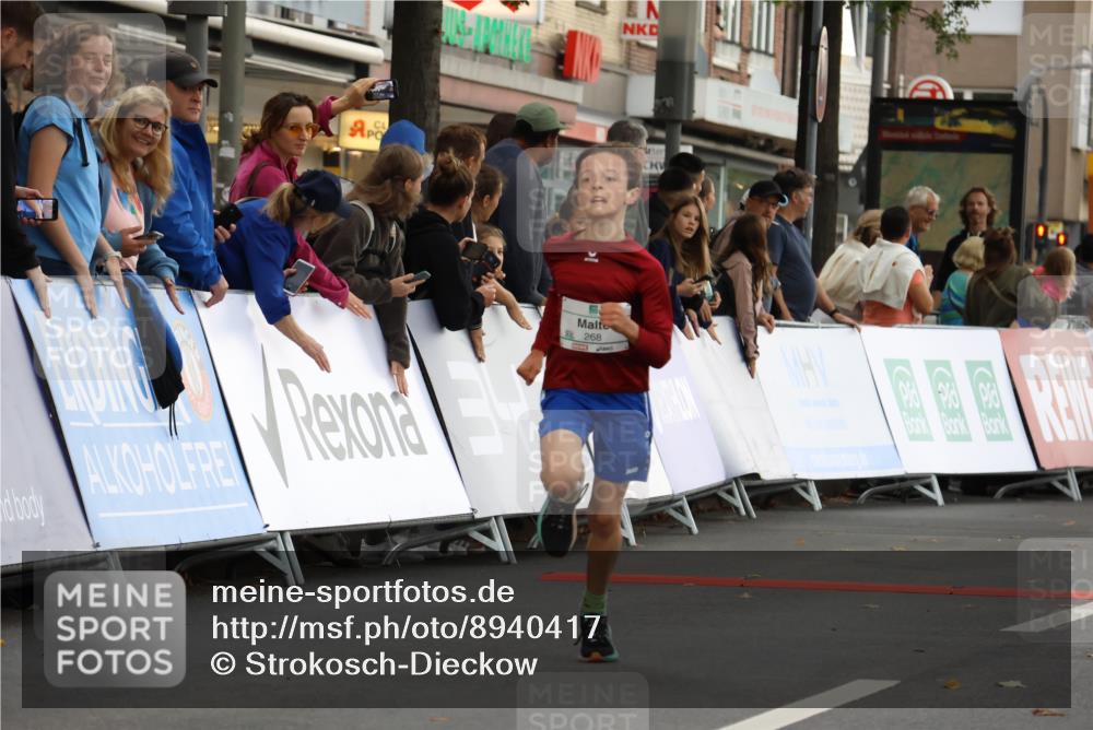 21.09.2025 - PSD Bank Halbmarathon Strokosch-Dieckow http://msf.ph/oto/8940417 21.09.2025 10:25:36 Ziel 206, 268 meine-sportfotos.de