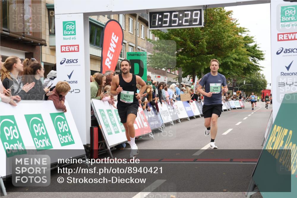 21.09.2025 - PSD Bank Halbmarathon Strokosch-Dieckow http://msf.ph/oto/8940421 21.09.2025 11:34:52 Ziel 1051, 1870, 1898 meine-sportfotos.de