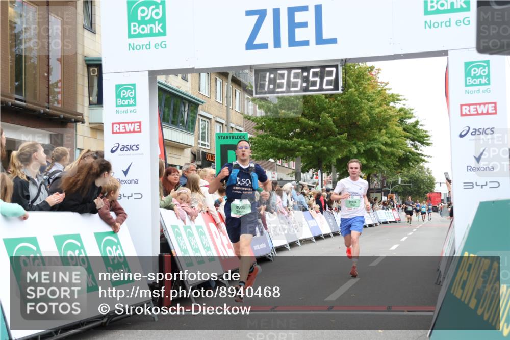 21.09.2025 - PSD Bank Halbmarathon Strokosch-Dieckow http://msf.ph/oto/8940468 21.09.2025 11:35:15 Ziel 1578, 2035, 2094 meine-sportfotos.de