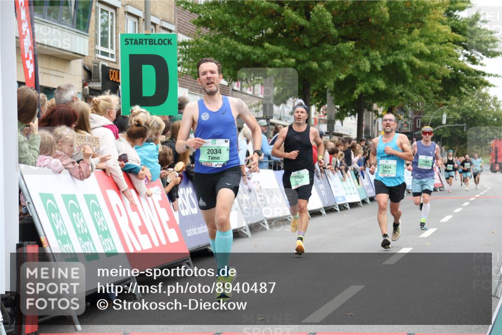 21.09.2025 - PSD Bank Halbmarathon Strokosch-Dieckow http://msf.ph/oto/8940487 21.09.2025 11:35:28 Ziel 1454, 1980, 1988, 2034 meine-sportfotos.de